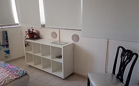 123Eilat Tzofit Rooms & Shared Bathroom